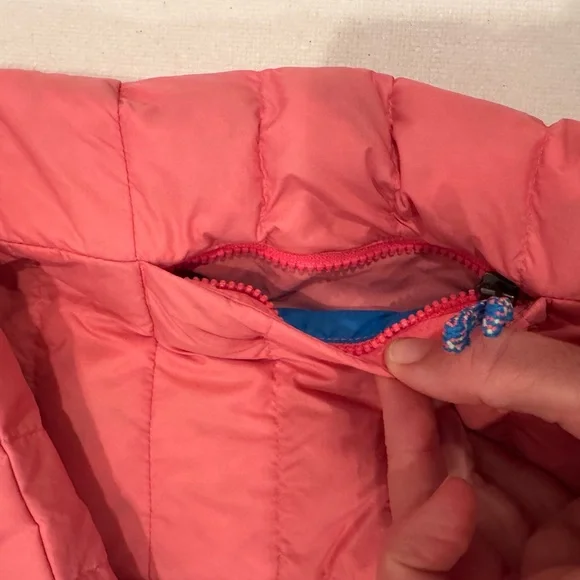 NWOT Patagonia Kids Coral Puffer Jacket - Picture 4 of 5